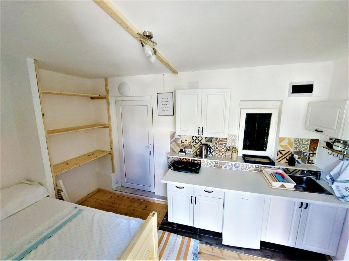 Studio Apartment Murter Center Eksteriør billede
